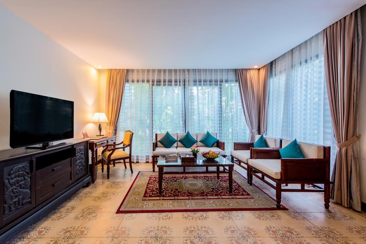 Palace Residence & Villa Siem Reap Extérieur photo